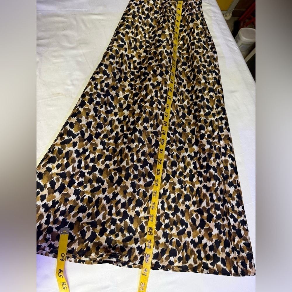 TALBOTS Brown, black & Tan A-Line animal print midi skirt size 16W - Picture 13 of 13